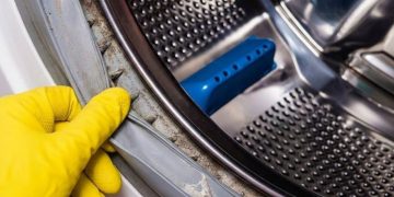 Çamaşır makinesi contasındaki küf ve kiri hızlıca yok eden yöntem