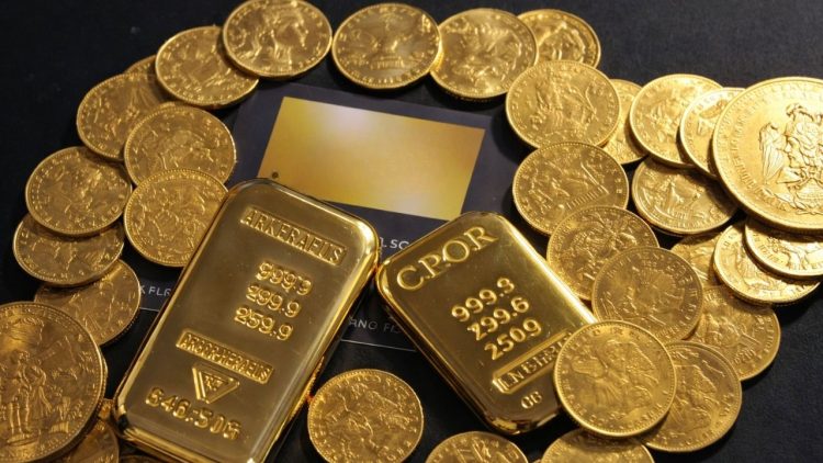 Usta dolabı sökerken duvarın içi açıldı 100 kilo altın buldular